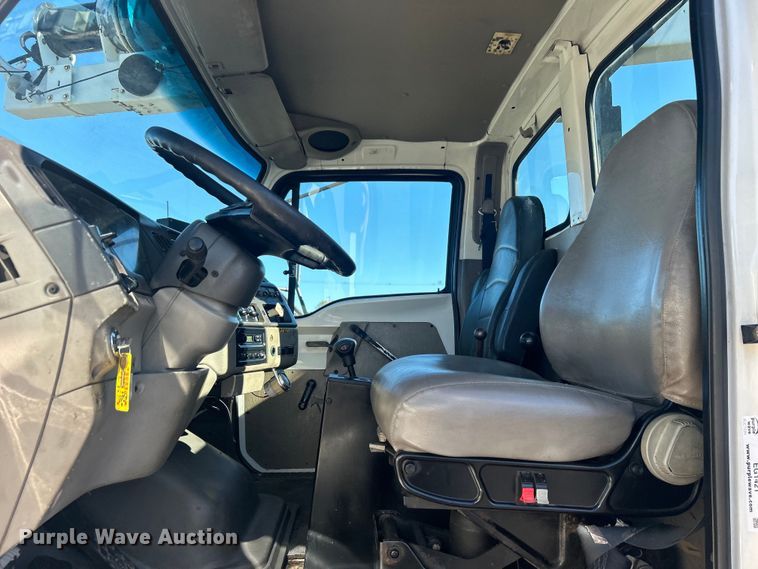 image for item EG1421 2000 Sterling L-Line sewer jetter truck