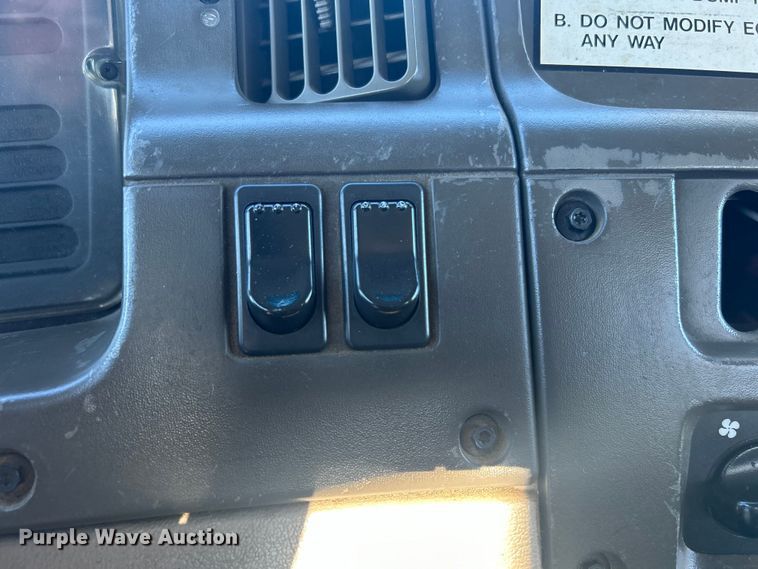 image for item EG1421 2000 Sterling L-Line sewer jetter truck