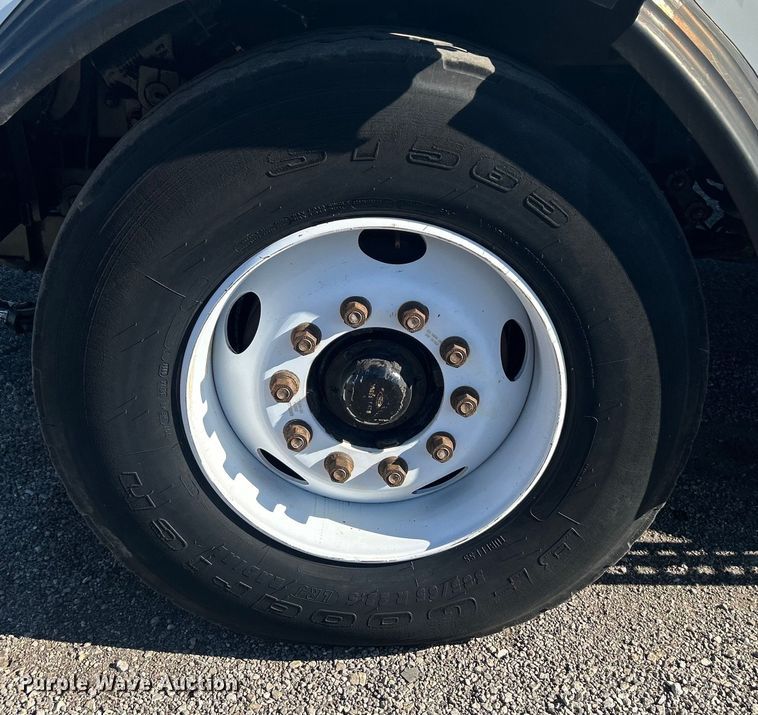 image for item EG1421 2000 Sterling L-Line sewer jetter truck