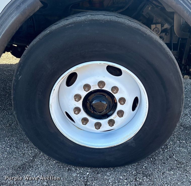 image for item EG1421 2000 Sterling L-Line sewer jetter truck