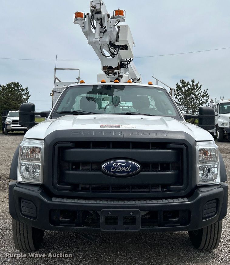 image for item EG1490 2013 Ford F450 Super Duty bucket truck