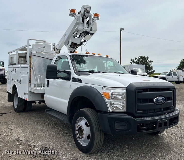 image for item EG1490 2013 Ford F450 Super Duty bucket truck