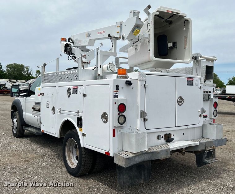 image for item EG1490 2013 Ford F450 Super Duty bucket truck