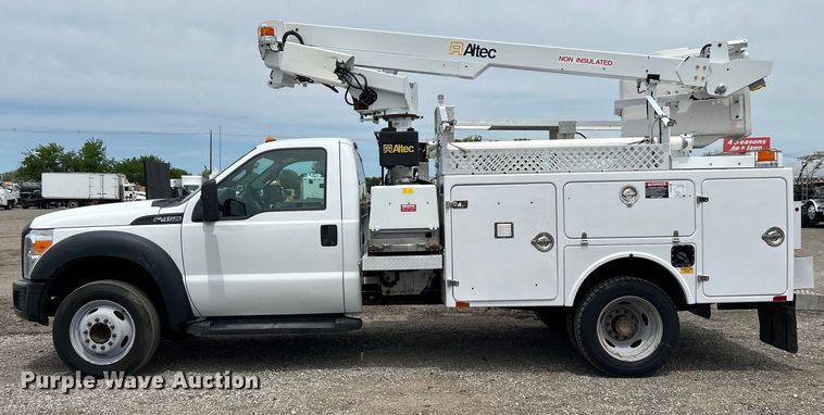 image for item EG1490 2013 Ford F450 Super Duty bucket truck