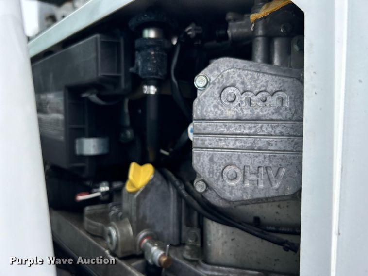 image for item EG1490 2013 Ford F450 Super Duty bucket truck