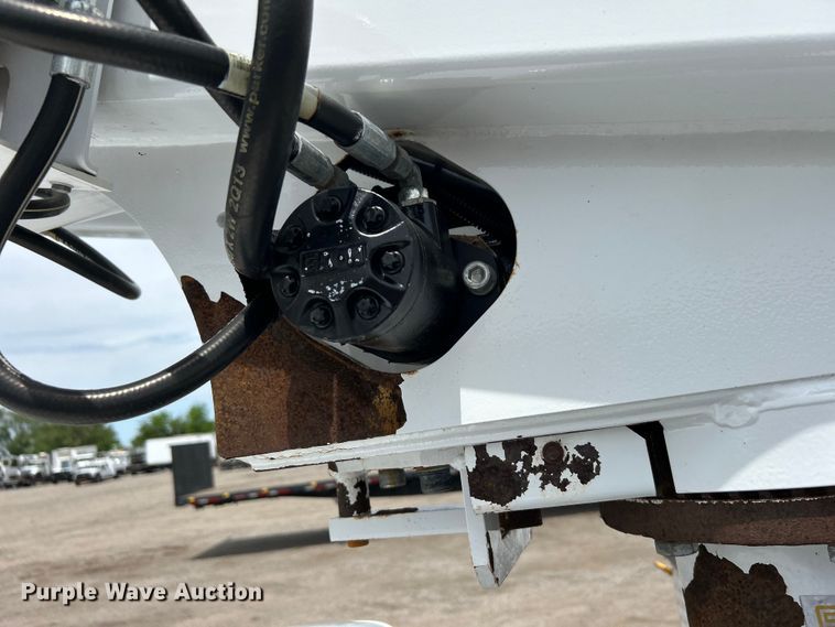 image for item EG1490 2013 Ford F450 Super Duty bucket truck