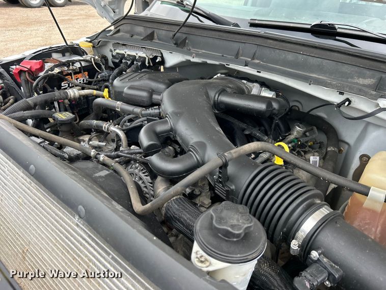 image for item EG1490 2013 Ford F450 Super Duty bucket truck