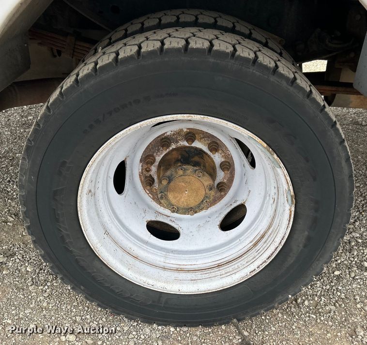 image for item EG1490 2013 Ford F450 Super Duty bucket truck