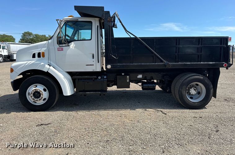 image for item EG1644 1999 Sterling  L-Line dump truck