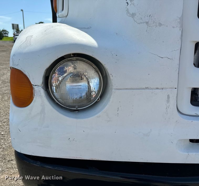image for item EG1644 1999 Sterling  L-Line dump truck