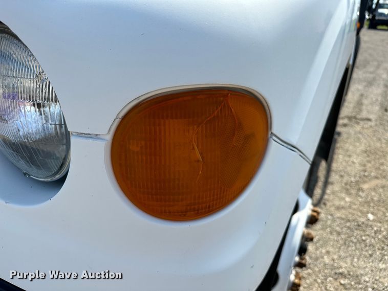 image for item EG1644 1999 Sterling  L-Line dump truck