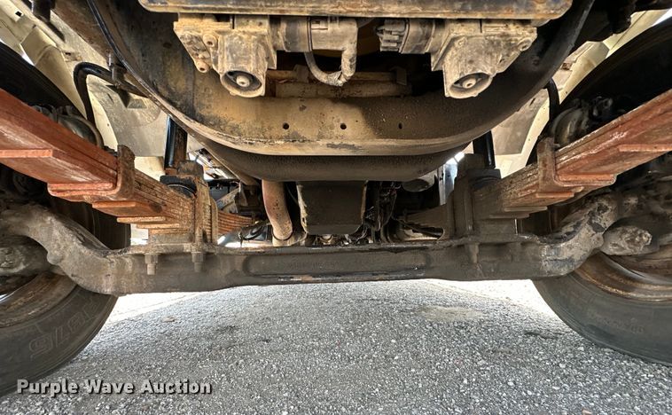 image for item EG1644 1999 Sterling  L-Line dump truck