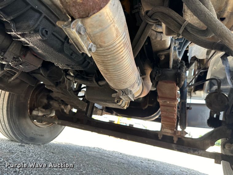 image for item EG1644 1999 Sterling  L-Line dump truck