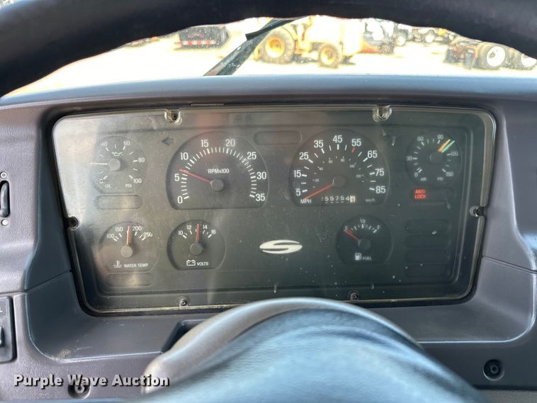 image for item EG1644 1999 Sterling  L-Line dump truck