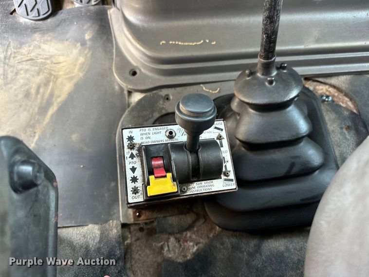 image for item EG1644 1999 Sterling  L-Line dump truck