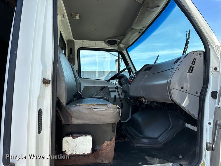 image for item EG1644 1999 Sterling  L-Line dump truck