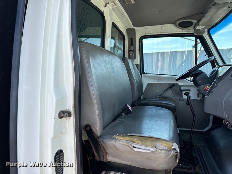 image for item EG1644 1999 Sterling  L-Line dump truck