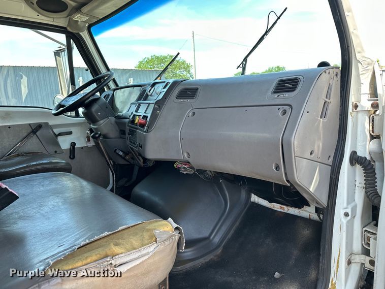 image for item EG1644 1999 Sterling  L-Line dump truck