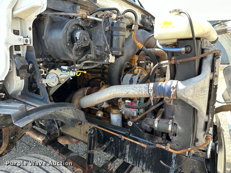 image for item EG1644 1999 Sterling  L-Line dump truck