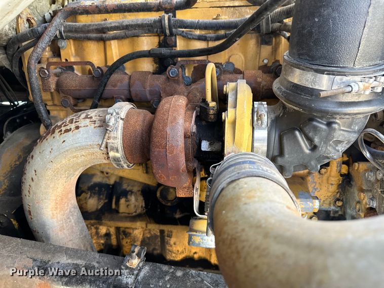 image for item EG1644 1999 Sterling  L-Line dump truck