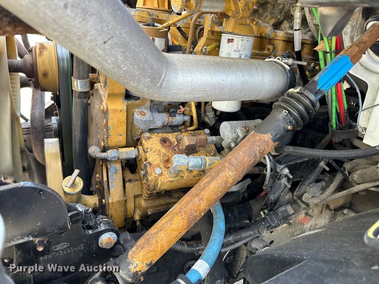 image for item EG1644 1999 Sterling  L-Line dump truck