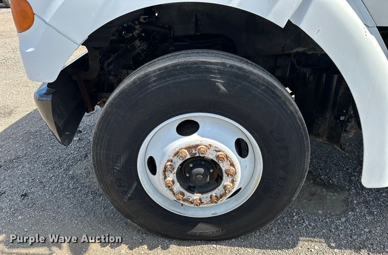 image for item EG1644 1999 Sterling  L-Line dump truck