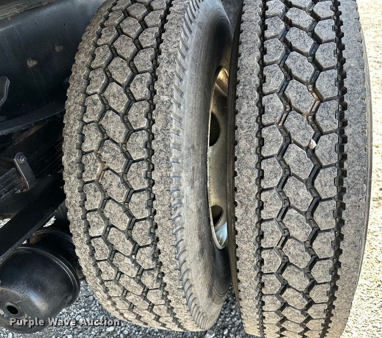 image for item EG1644 1999 Sterling  L-Line dump truck