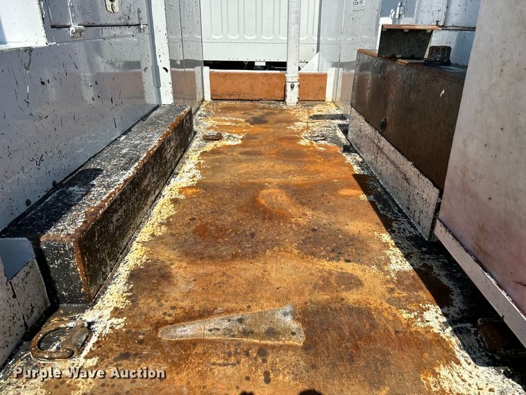 image for item EG1658 2014 Freightliner  108SD Crew Cab utility / service truck