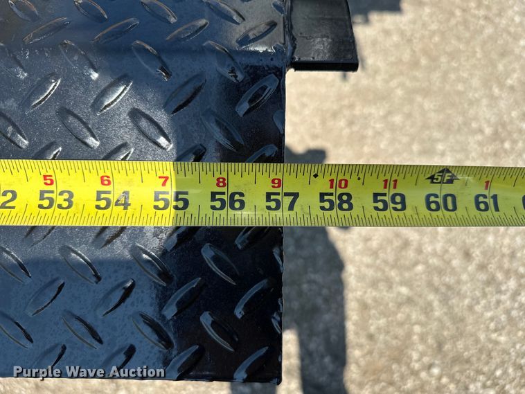 image for item EG1658 2014 Freightliner  108SD Crew Cab utility / service truck