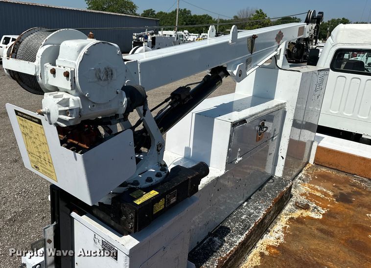 image for item EG1658 2014 Freightliner  108SD Crew Cab utility / service truck