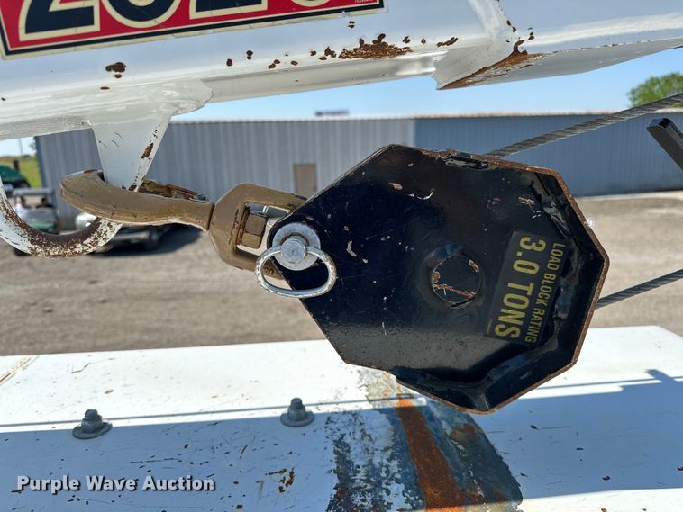 image for item EG1658 2014 Freightliner  108SD Crew Cab utility / service truck