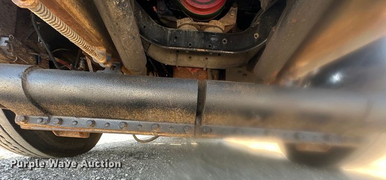 image for item EG1658 2014 Freightliner  108SD Crew Cab utility / service truck