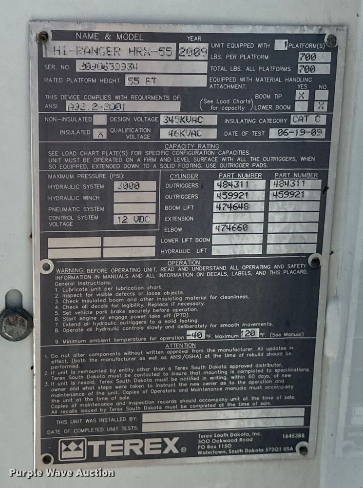 image for item EG1666 2009 International  DuraStar 4400 SBA  bucket truck