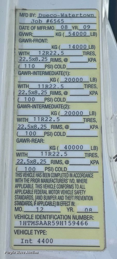 image for item EG1666 2009 International  DuraStar 4400 SBA  bucket truck