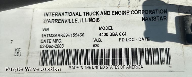 image for item EG1666 2009 International  DuraStar 4400 SBA  bucket truck