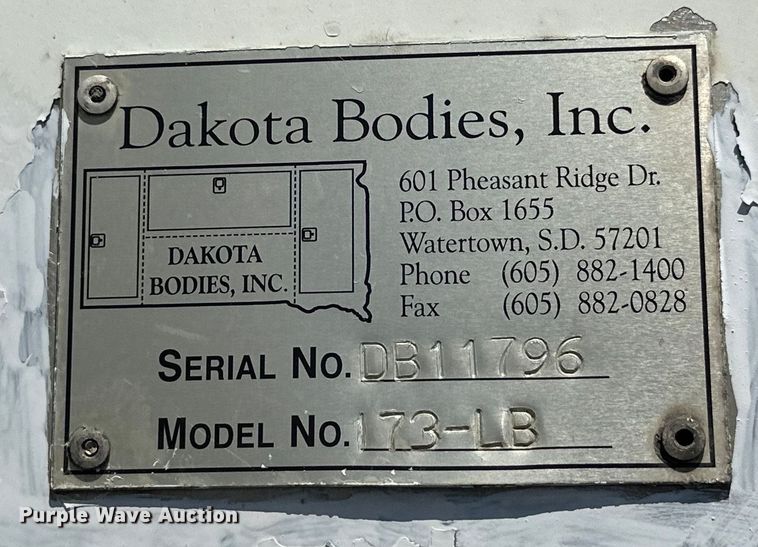 image for item EG1666 2009 International  DuraStar 4400 SBA  bucket truck