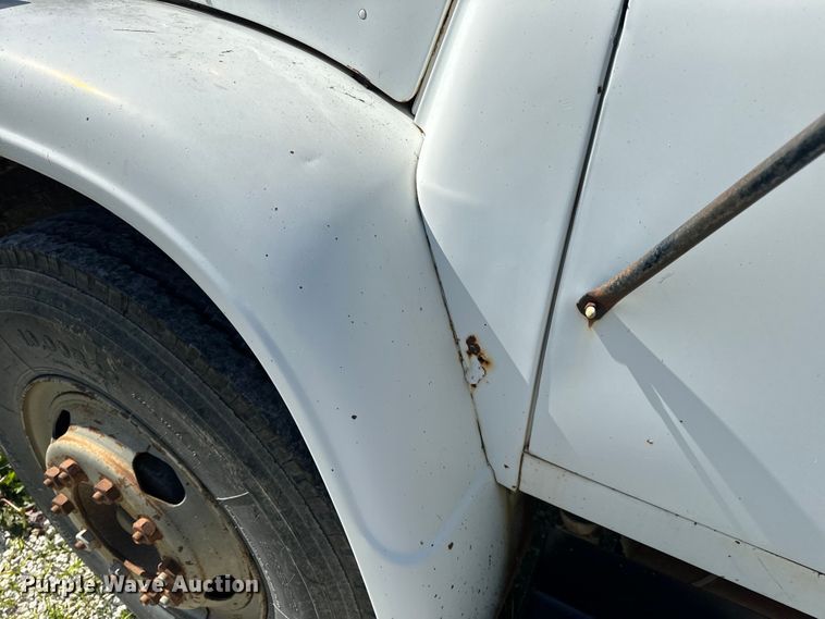 image for item EH6865 1975 International  Load Star 1800 dump truck