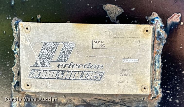 image for item EH6865 1975 International  Load Star 1800 dump truck