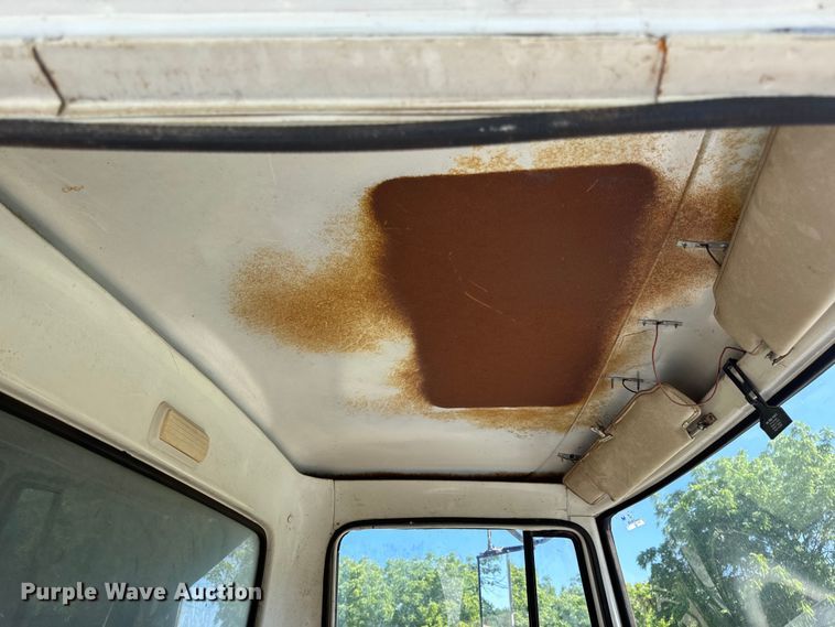 image for item EH6865 1975 International  Load Star 1800 dump truck