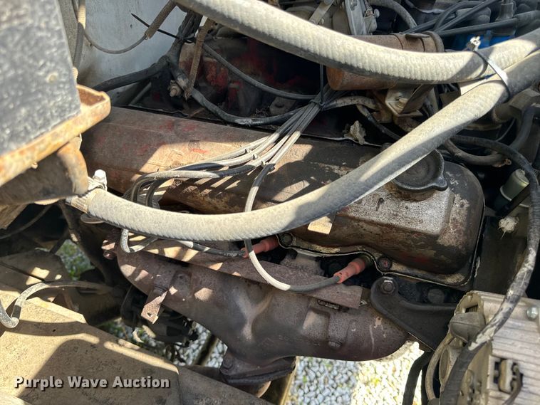 image for item EH6865 1975 International  Load Star 1800 dump truck