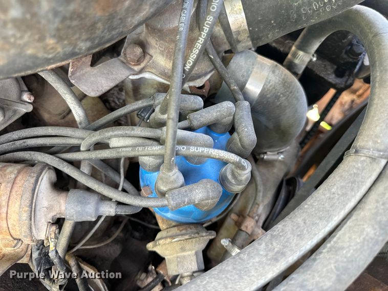 image for item EH6865 1975 International  Load Star 1800 dump truck