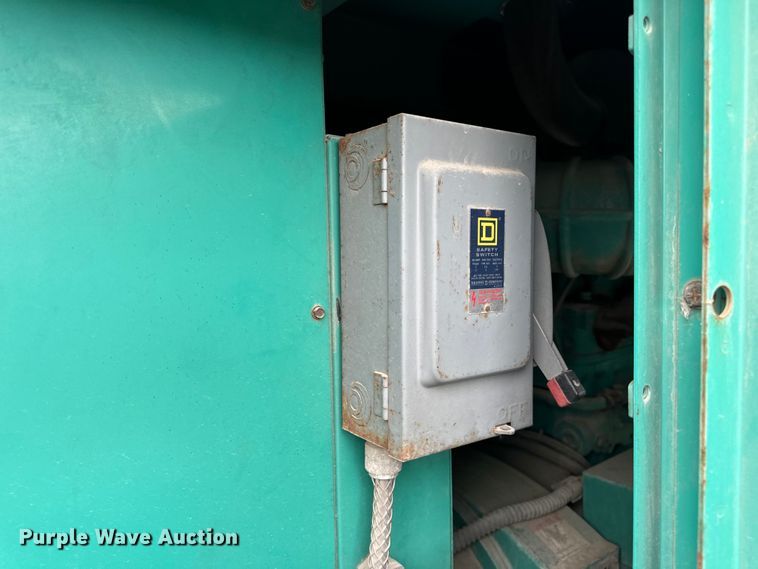 image for item EH6921 Onan 350DFCC generator