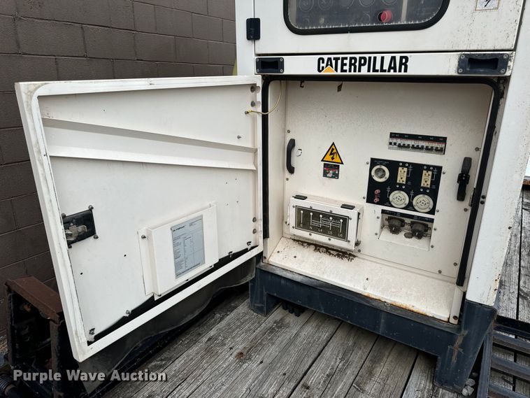 image for item EH6922 2004 Caterpillar XQ60P4 generator
