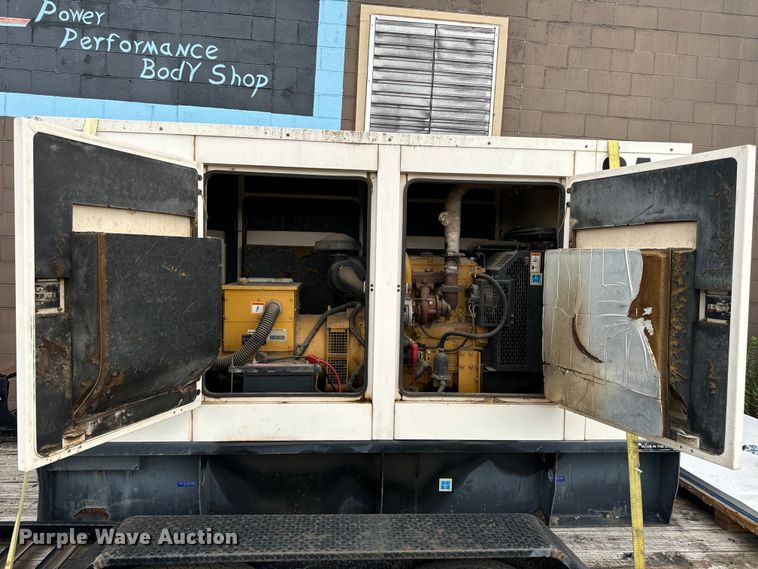 image for item EH6922 2004 Caterpillar XQ60P4 generator