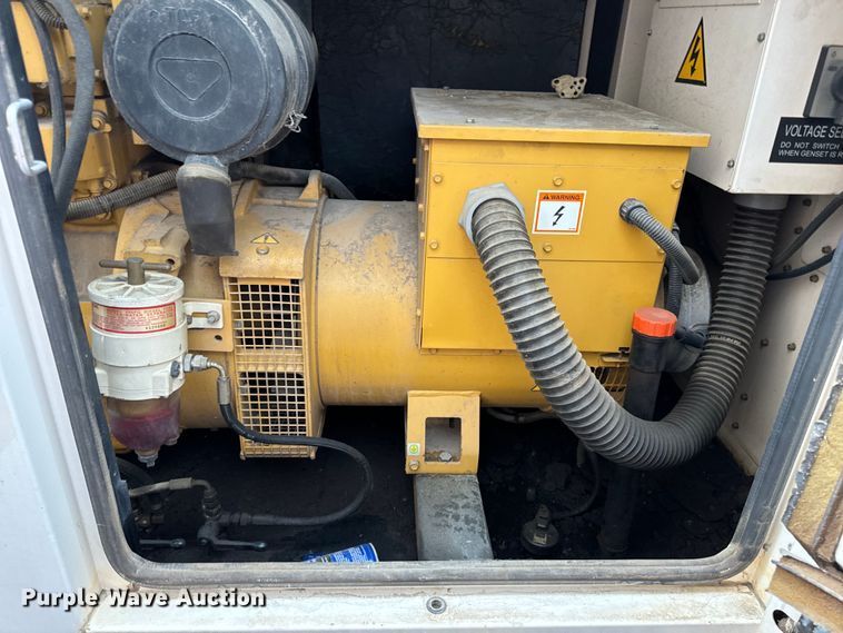 image for item EH6922 2004 Caterpillar XQ60P4 generator