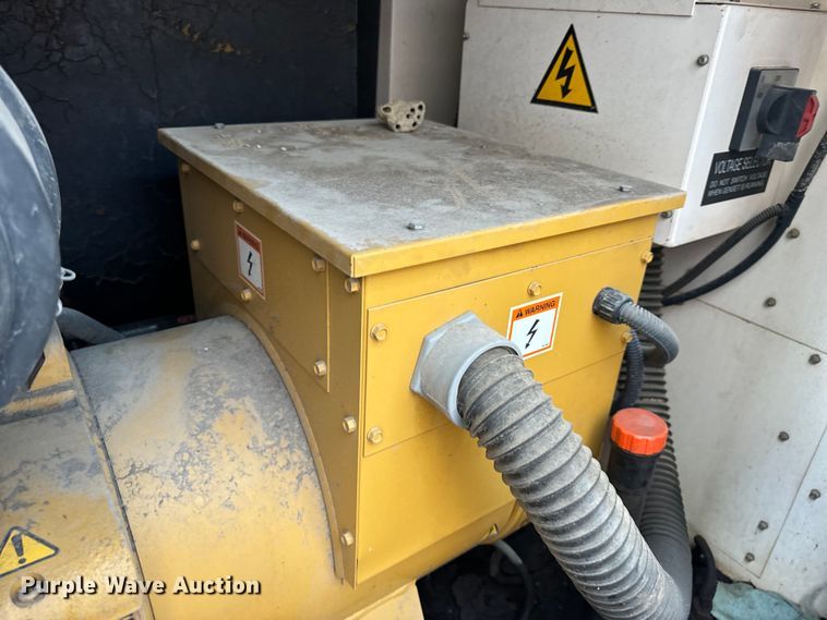 image for item EH6922 2004 Caterpillar XQ60P4 generator
