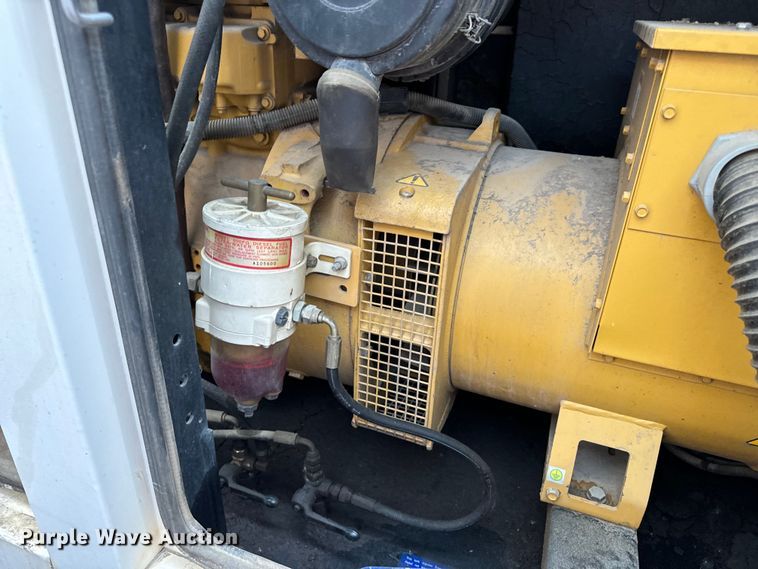 image for item EH6922 2004 Caterpillar XQ60P4 generator