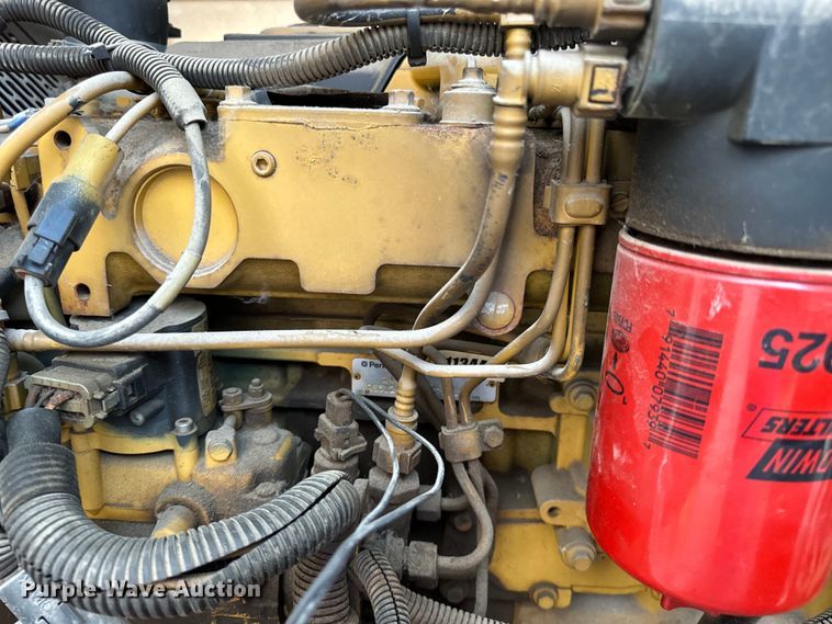 image for item EH6922 2004 Caterpillar XQ60P4 generator