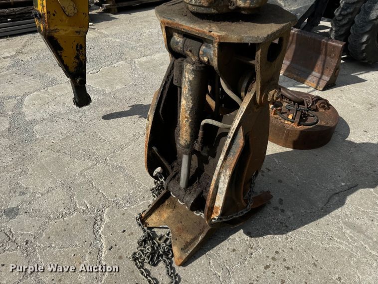 image for item EH6924 2000 Caterpillar M318 wheeled excavator