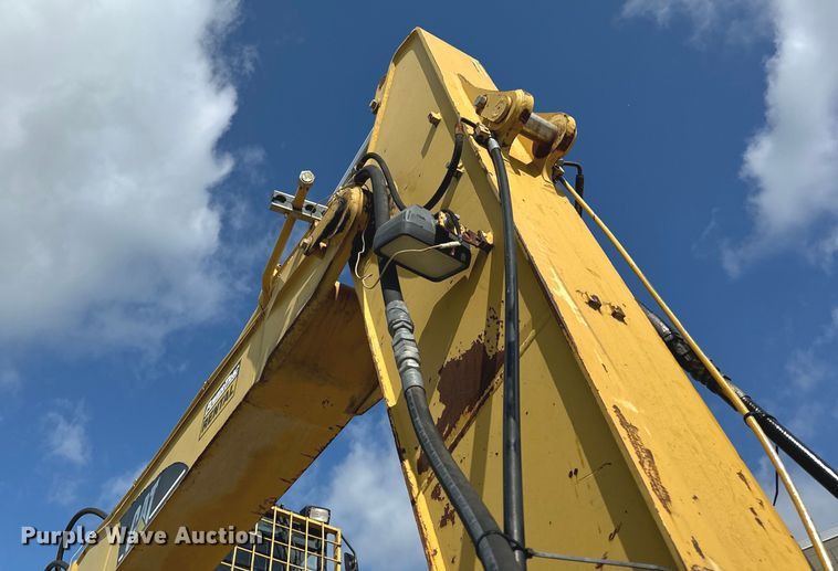 image for item EH6924 2000 Caterpillar M318 wheeled excavator